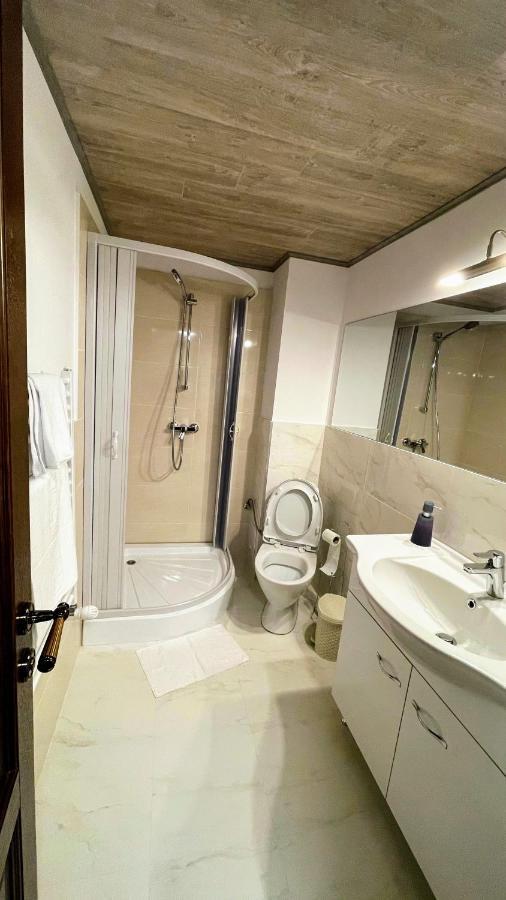 Royal Bucovina Residence Adults Only-Self Check-In Кымпулунг-Молдовенеск Экстерьер фото